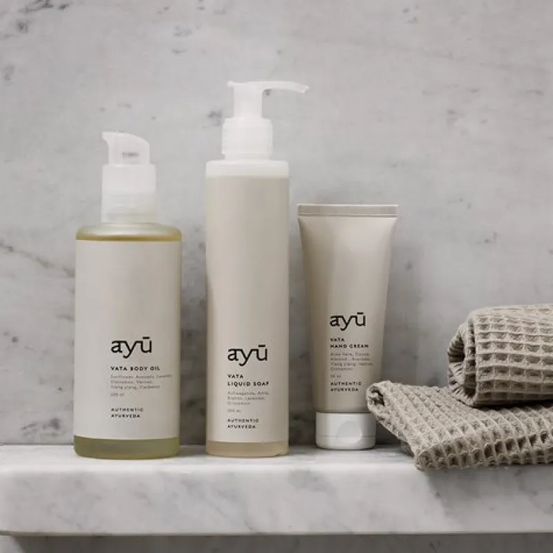 creme__ml_ay_vata_1.webp Dansebutikken CREME 200 ML- AYÛ VATA> Velvære