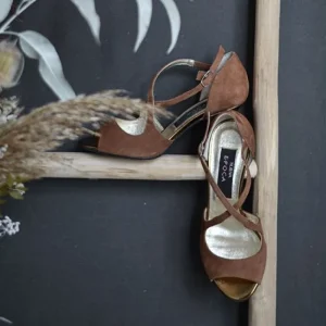 Dansebutikken Nueva Epoca Tessa smuk brun dansesko>Dame Salsasko Damer | Tangosko Damer