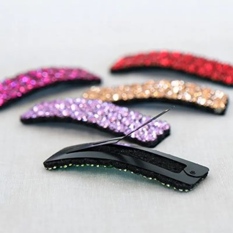 pink_clicclac_hrspnde_med_1.webp Dansebutikken Pink clic-clac hårspænde med rhinsten> Gymnastik Hårtilbehør | Hår Accessories