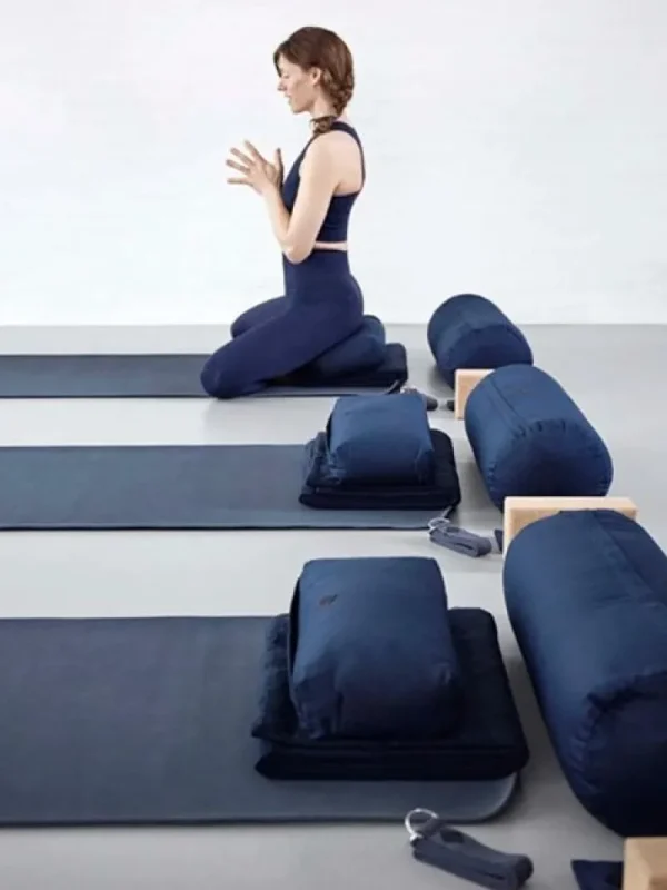 Dansebutikken Simple Days yogapølle i navy> Andet Til Yoga