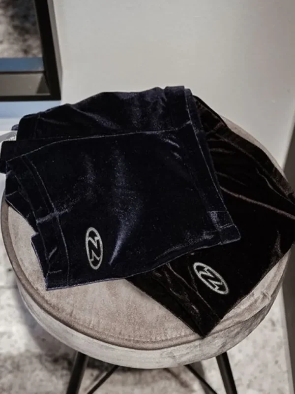 Dansebutikken Sorte basic velour shorts til piger gym The zone> Underdele Piger