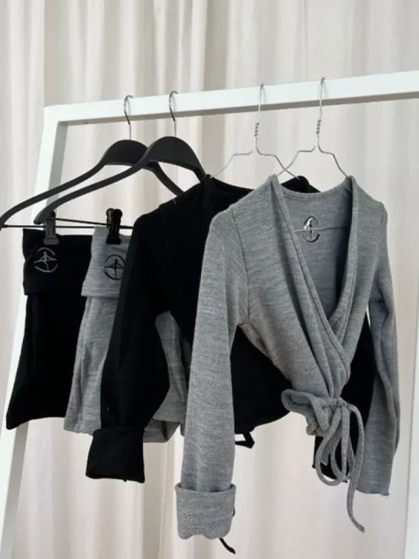 Dansebutikken Sorte strik shorts til teen og damer Wear Moi>Dame Ballet Strik Damer | Ballet Underdele Damer