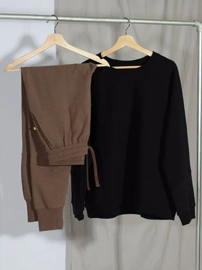 yogamii_blde_brune_bukser_3.webp Dansebutikken Yogamii bløde brune bukser til træning> Pilates Bukser/leggings | Yogabukser