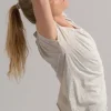 Dansebutikken Yogamii off white blød t-shirt til træning>Dame Pilates Overdele | Yogabluser